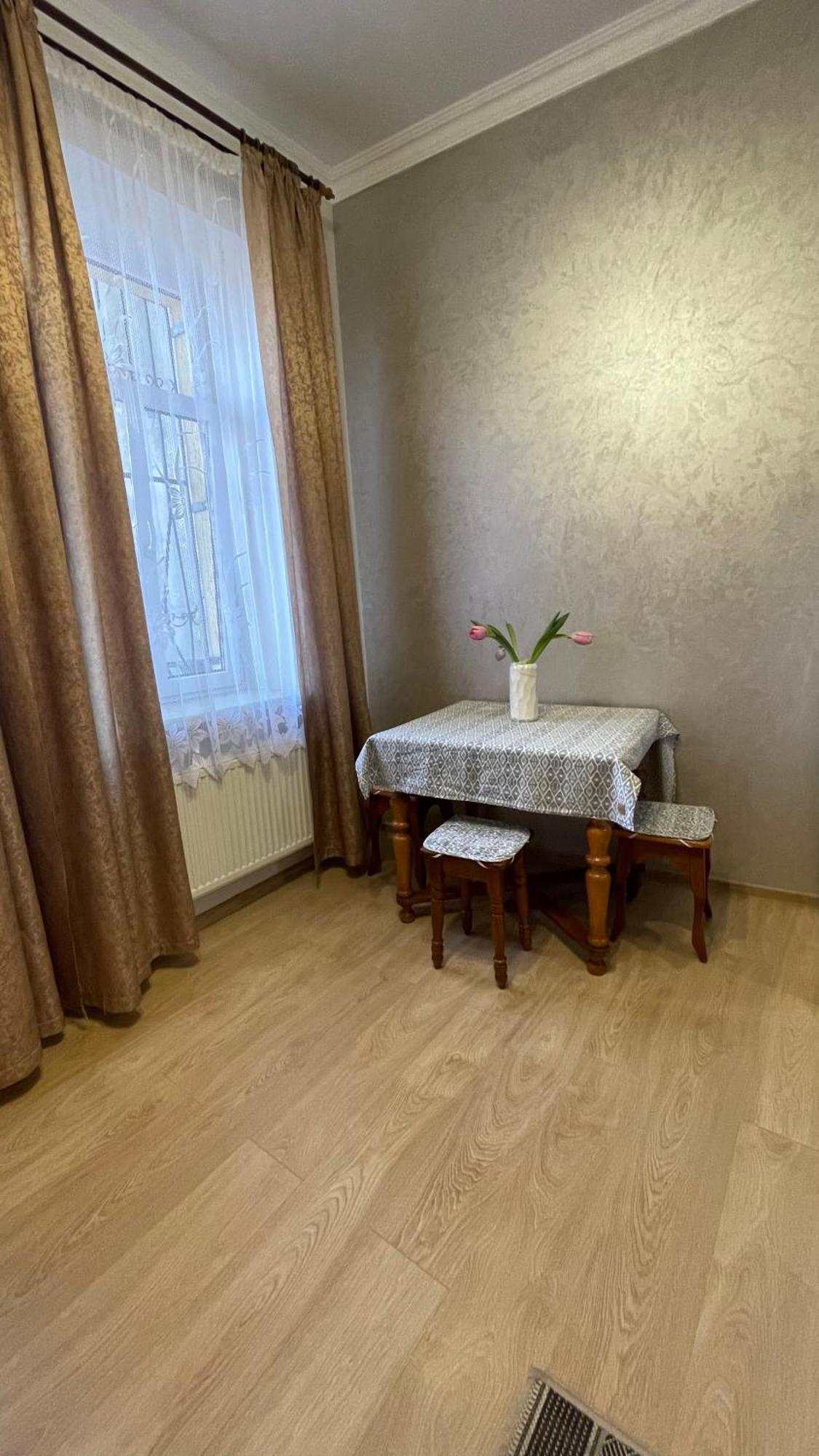 Apartments Near The Church Of Olga And Elizabeth Lviv Luaran gambar